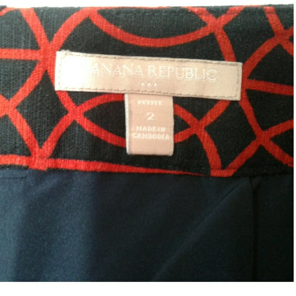 BANANA REPUBLIC pencil skirt size 2P